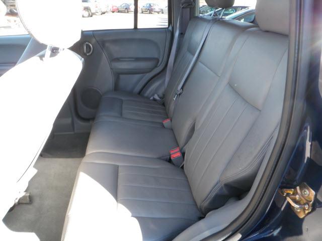 Jeep Liberty 2006 photo 3
