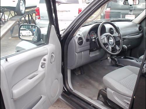 Jeep Liberty 2006 photo 1