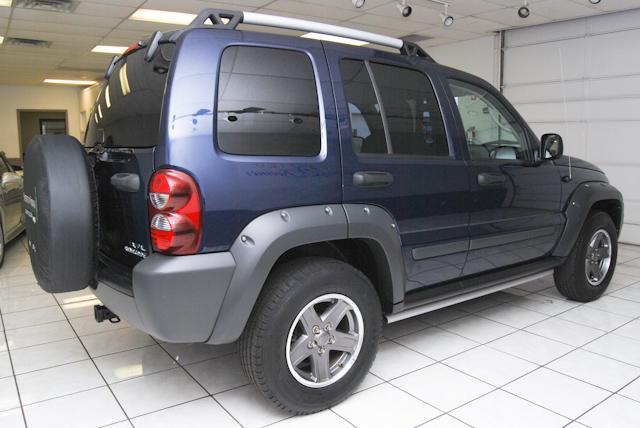 Jeep Liberty 2006 photo 3