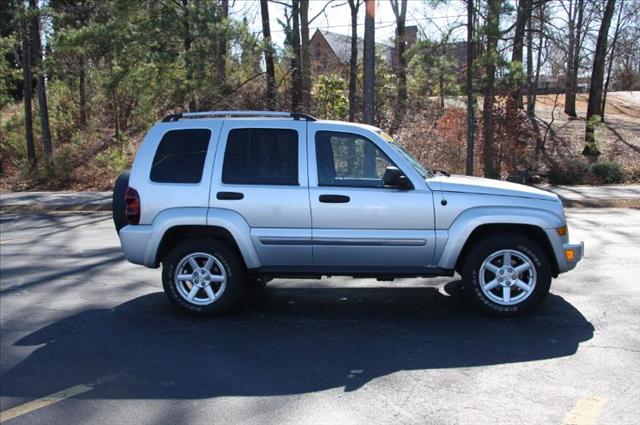 Jeep Liberty SLT 25 Sport Utility