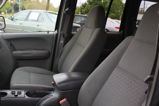 Jeep Liberty 2006 photo 3
