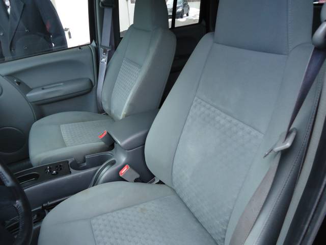 Jeep Liberty 2006 photo 5