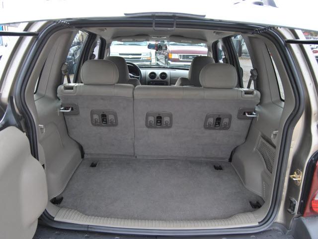 Jeep Liberty 2006 photo 4