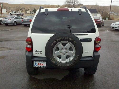 Jeep Liberty 2006 photo 1