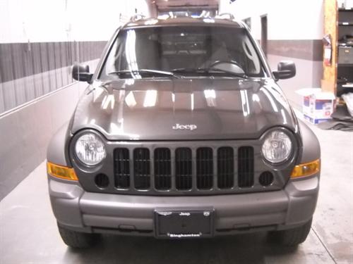 Jeep Liberty 2006 photo 3
