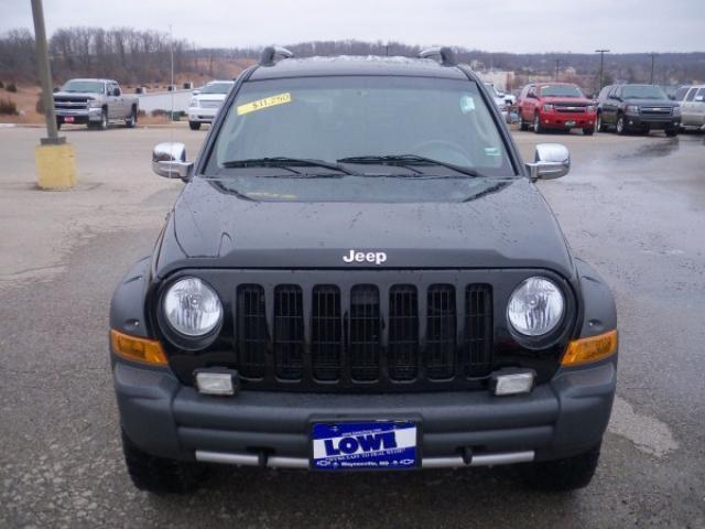 Jeep Liberty 2006 photo 4