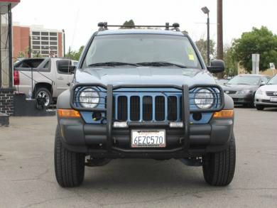 Jeep Liberty 2006 photo 2