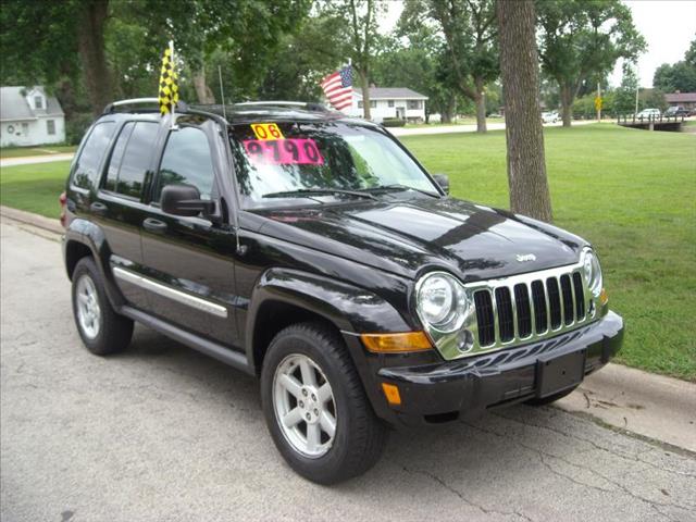 Jeep Liberty 2006 photo 2