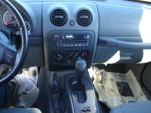 Jeep Liberty 2006 photo 3