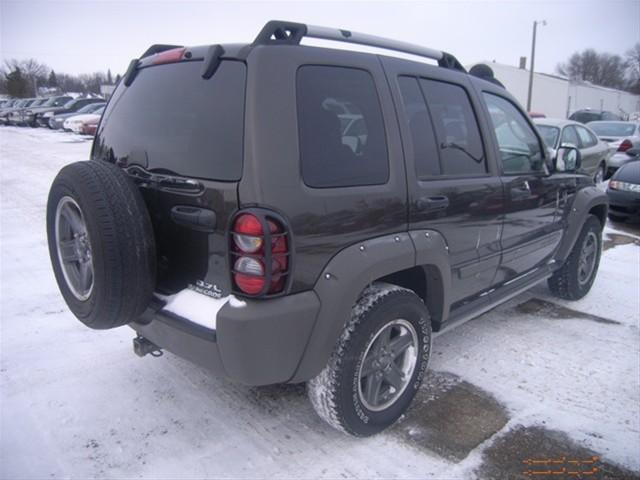 Jeep Liberty 2006 photo 1