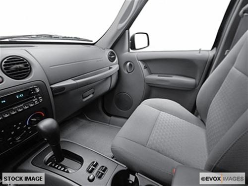 Jeep Liberty 2006 photo 3