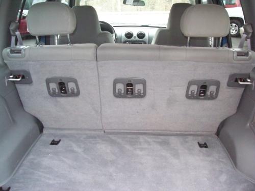 Jeep Liberty 2006 photo 4