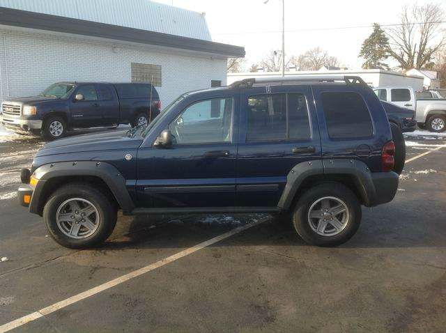 Jeep Liberty 2006 photo 3