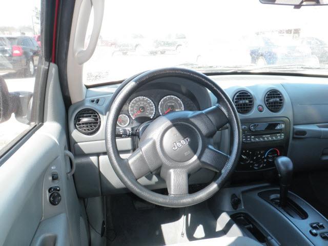 Jeep Liberty 2006 photo 5