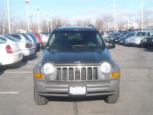 Jeep Liberty 2006 photo 1