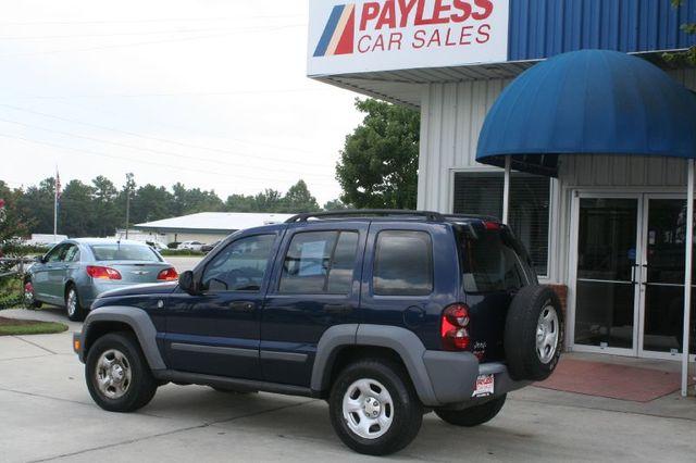 Jeep Liberty 2006 photo 1