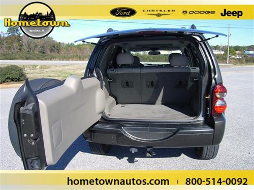Jeep Liberty 2006 photo 1