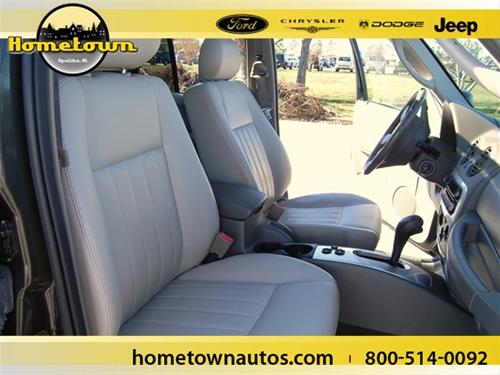 Jeep Liberty 2006 photo 2