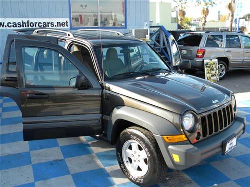 Jeep Liberty 2006 photo 3