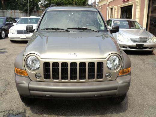 Jeep Liberty 2006 photo 1