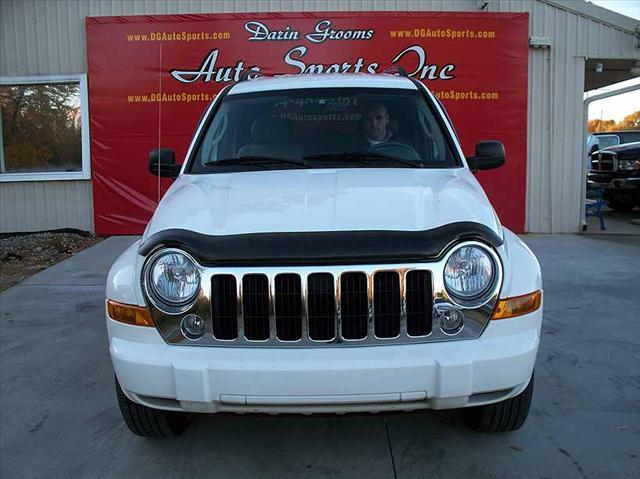 Jeep Liberty 2006 photo 4