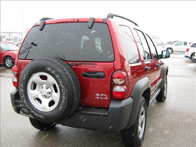 Jeep Liberty 2006 photo 5