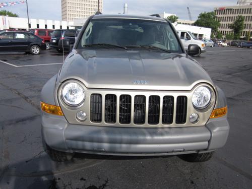 Jeep Liberty 2006 photo 1