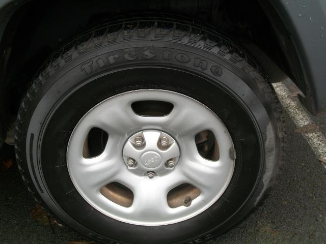 Jeep Liberty 2006 photo 4