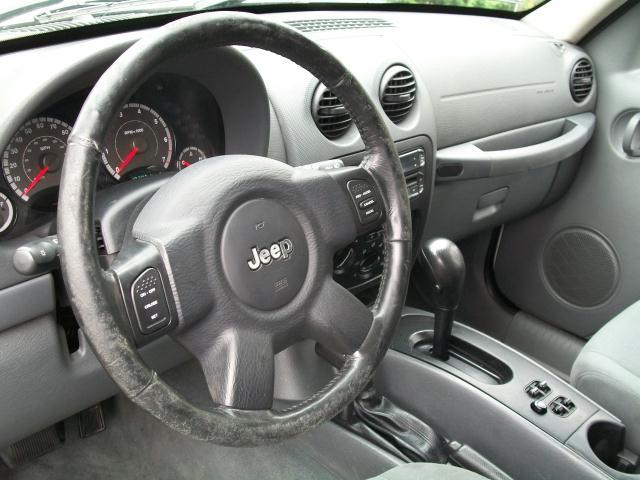Jeep Liberty 2006 photo 5