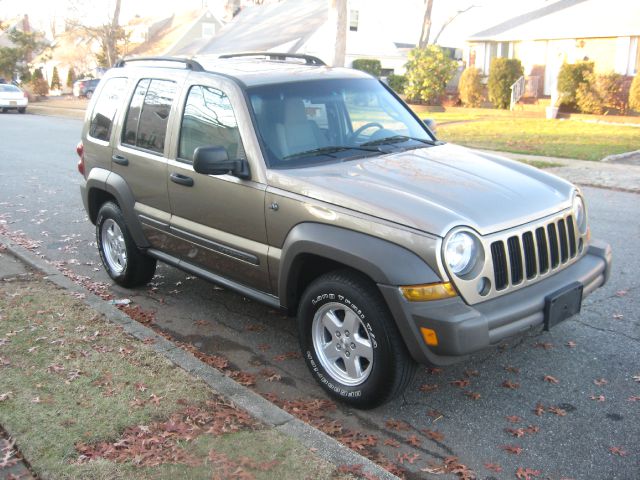 Jeep Liberty 2006 photo 1