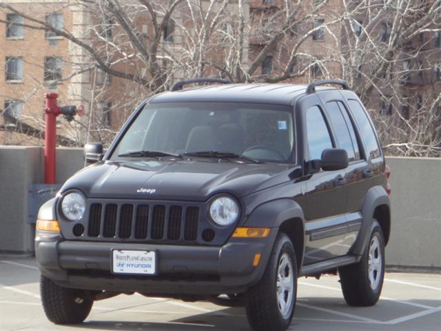 Jeep Liberty 2 Dr SC2 Coupe Sport Utility