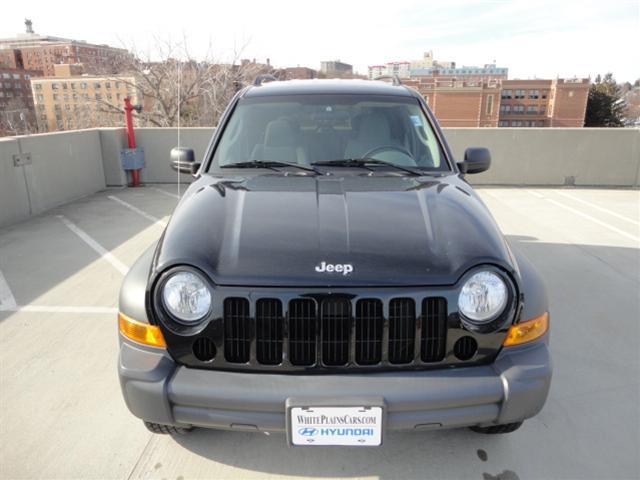 Jeep Liberty 2006 photo 1