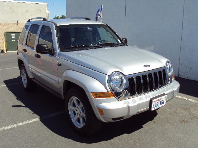 Jeep Liberty SLT 25 Sport Utility