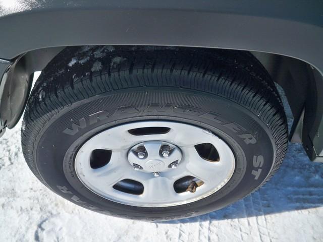 Jeep Liberty 2006 photo 2