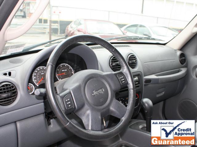 Jeep Liberty 2006 photo 5
