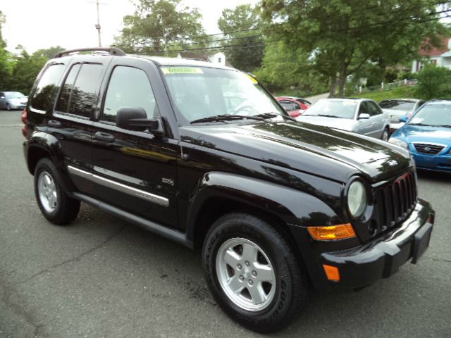 Jeep Liberty 2006 photo 3