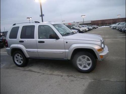 Jeep Liberty 2006 photo 3