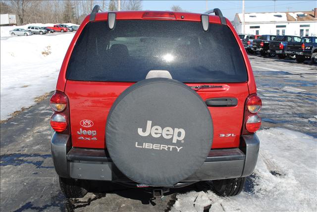 Jeep Liberty 2006 photo 5