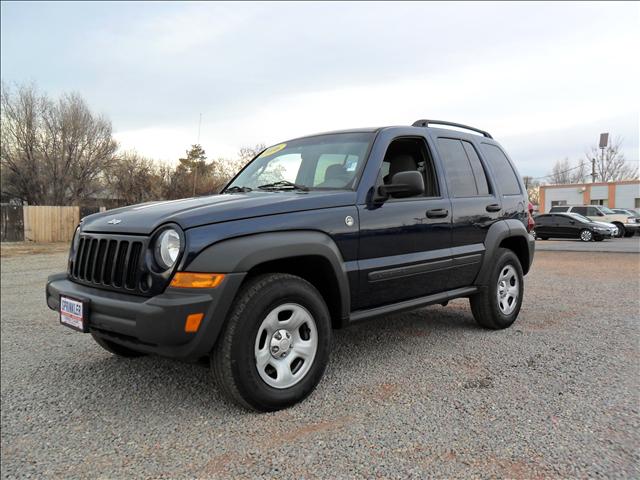 Jeep Liberty 2006 photo 2