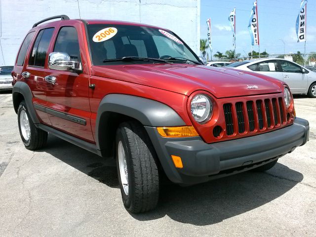 Jeep Liberty 2006 photo 1