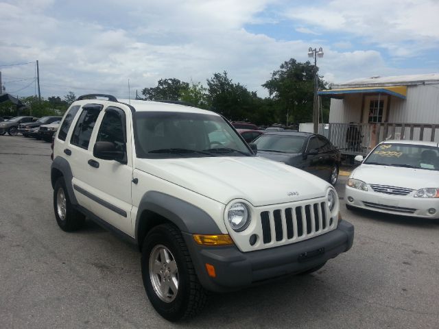 Jeep Liberty 2006 photo 3