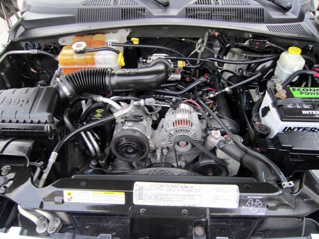 Jeep Liberty 2006 photo 5