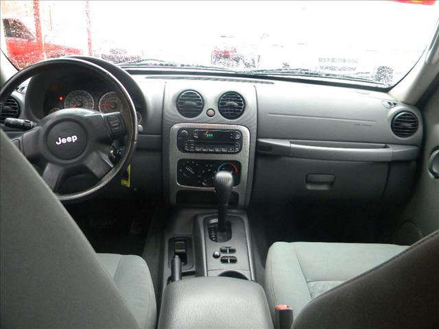 Jeep Liberty 2006 photo 1