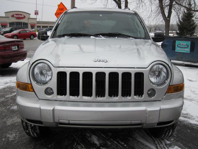 Jeep Liberty 2006 photo 1