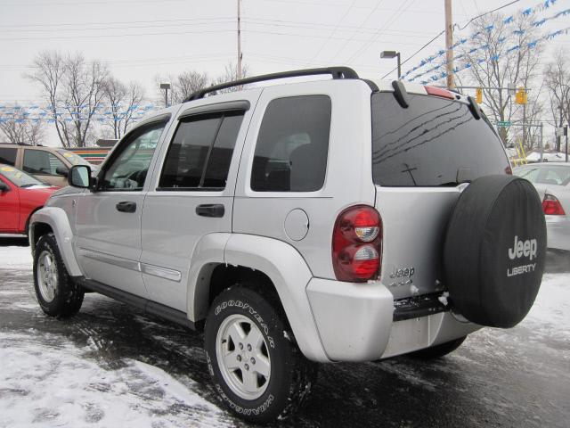 Jeep Liberty 2006 photo 5