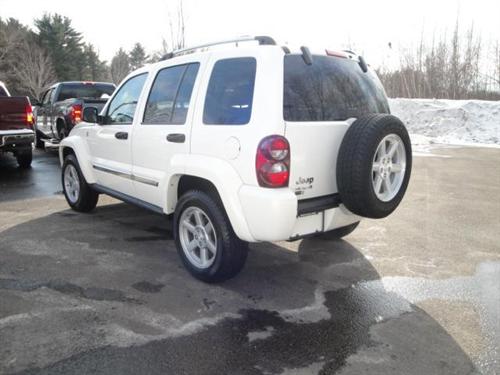Jeep Liberty 2006 photo 5