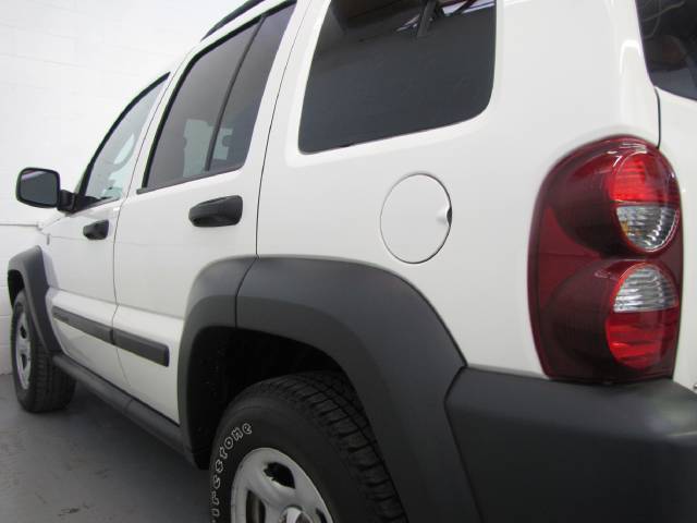 Jeep Liberty 2006 photo 5
