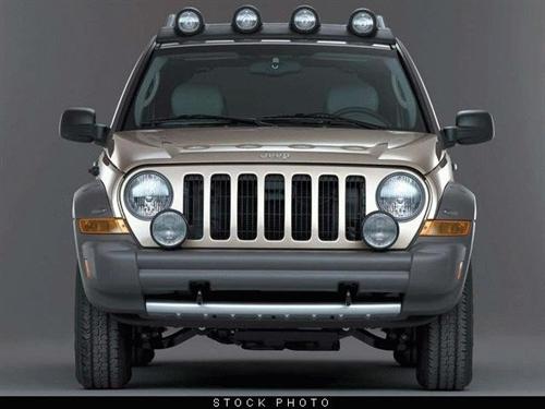 Jeep Liberty 2006 photo 2