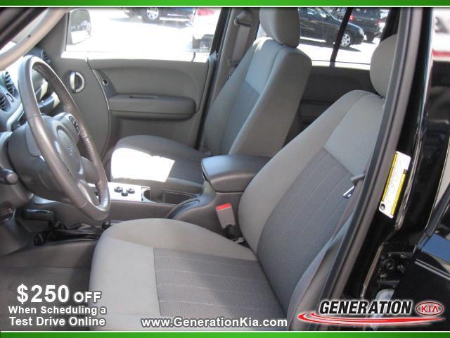 Jeep Liberty 2006 photo 5
