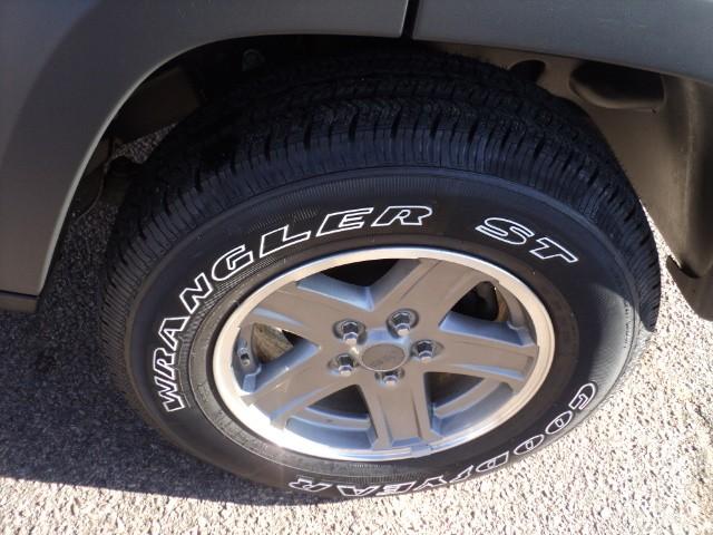 Jeep Liberty 2006 photo 5